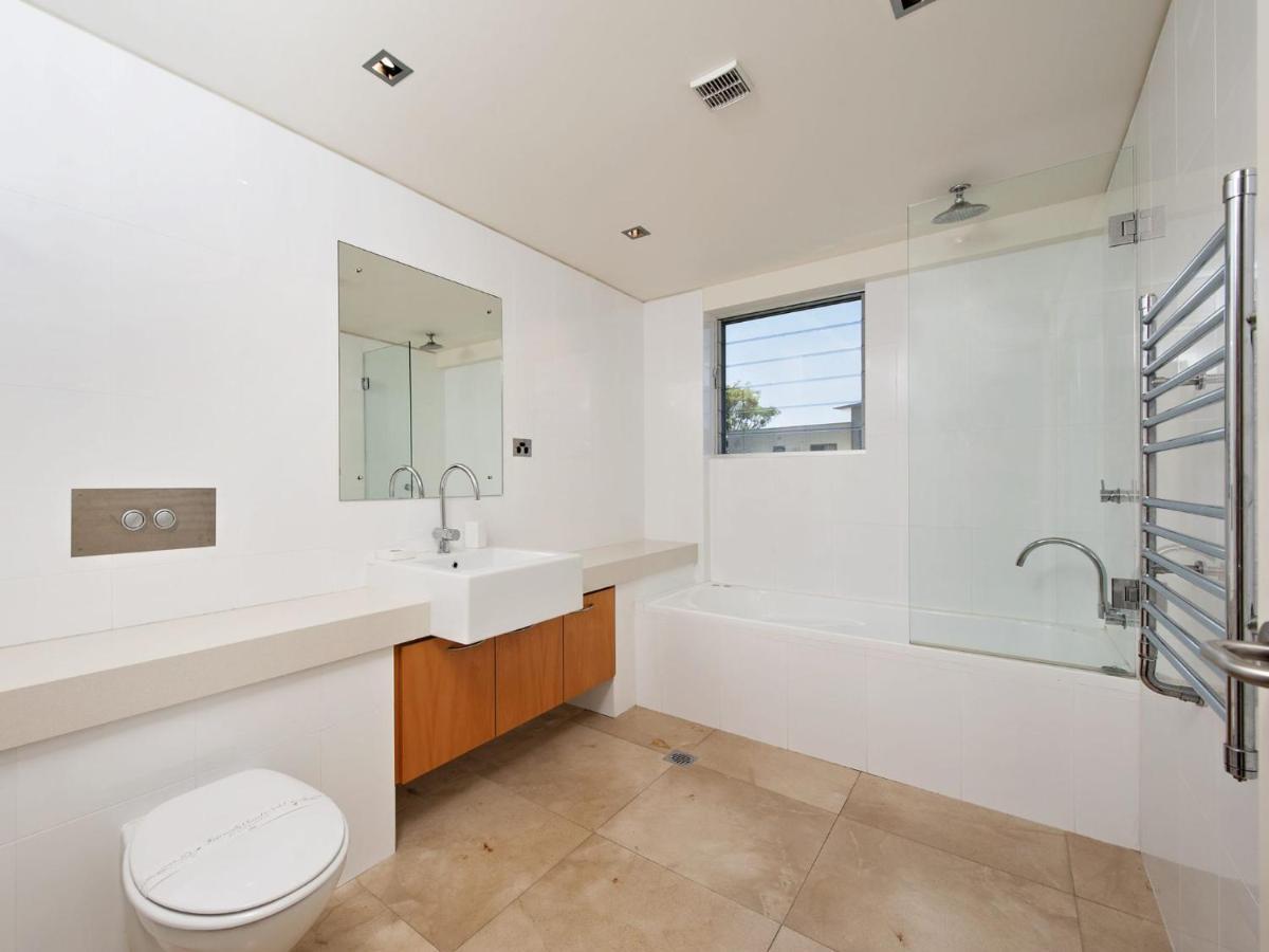 The Domain Unit 2 19 Voyager Close Nelson Bay Exterior foto